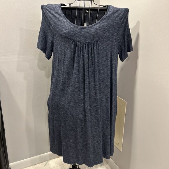 Gap gray maternity dress Medium Short Sleeve NWT new - Picture 1 of 7